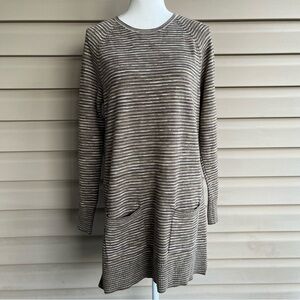 •Eight Eight Eight• Long Sleeved Sweater Mini Dress - Size Medium